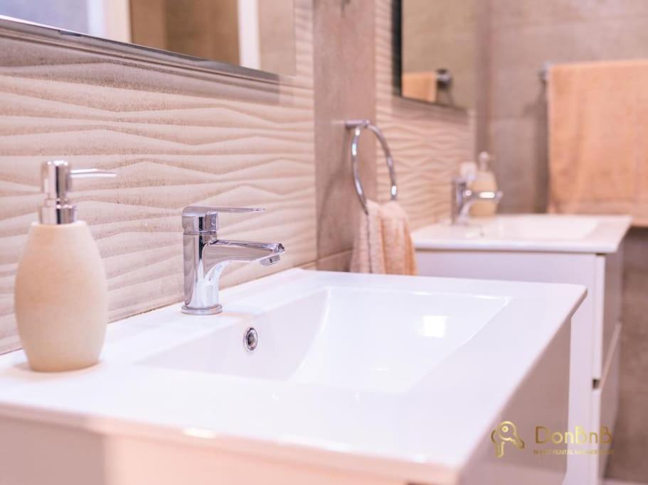Cantos With Jacuzzi Apartment